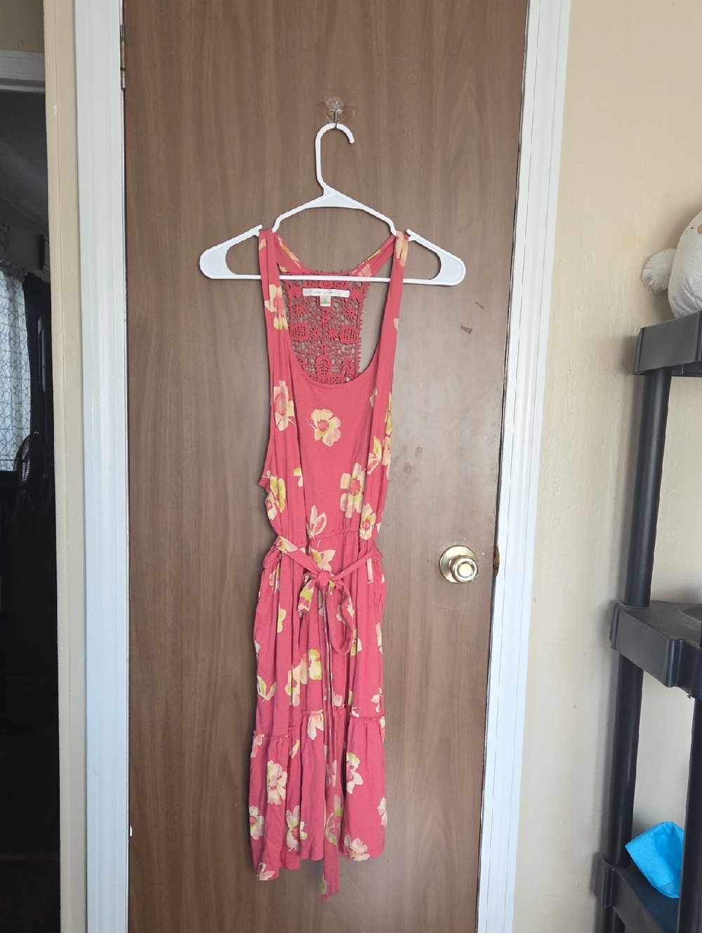 LC Lauren Conrad Coral Crochet Sleeveless Top